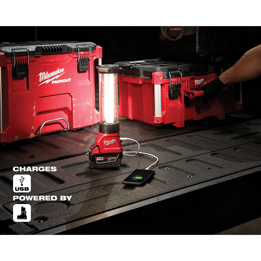 milwaukee 700 lumens flashlight spare battery and charger 2368-20 M18 ROVER Dual Power Triple-Panel Flood/Area Light medium or high mode delivers over 700 lumens M18 700 Lumen LED Lantern/TRBL