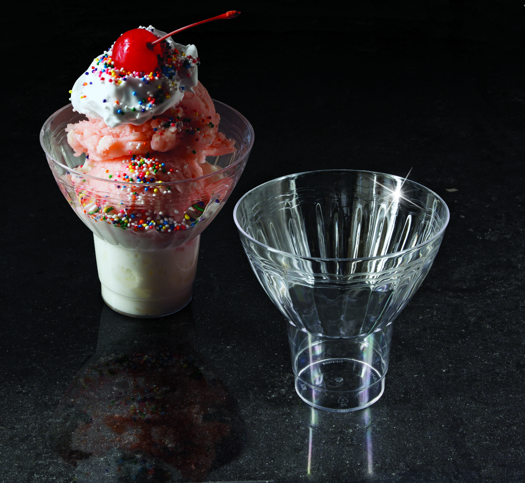 EMI-REPG9 9oz PARFAIT CUP 240/CS