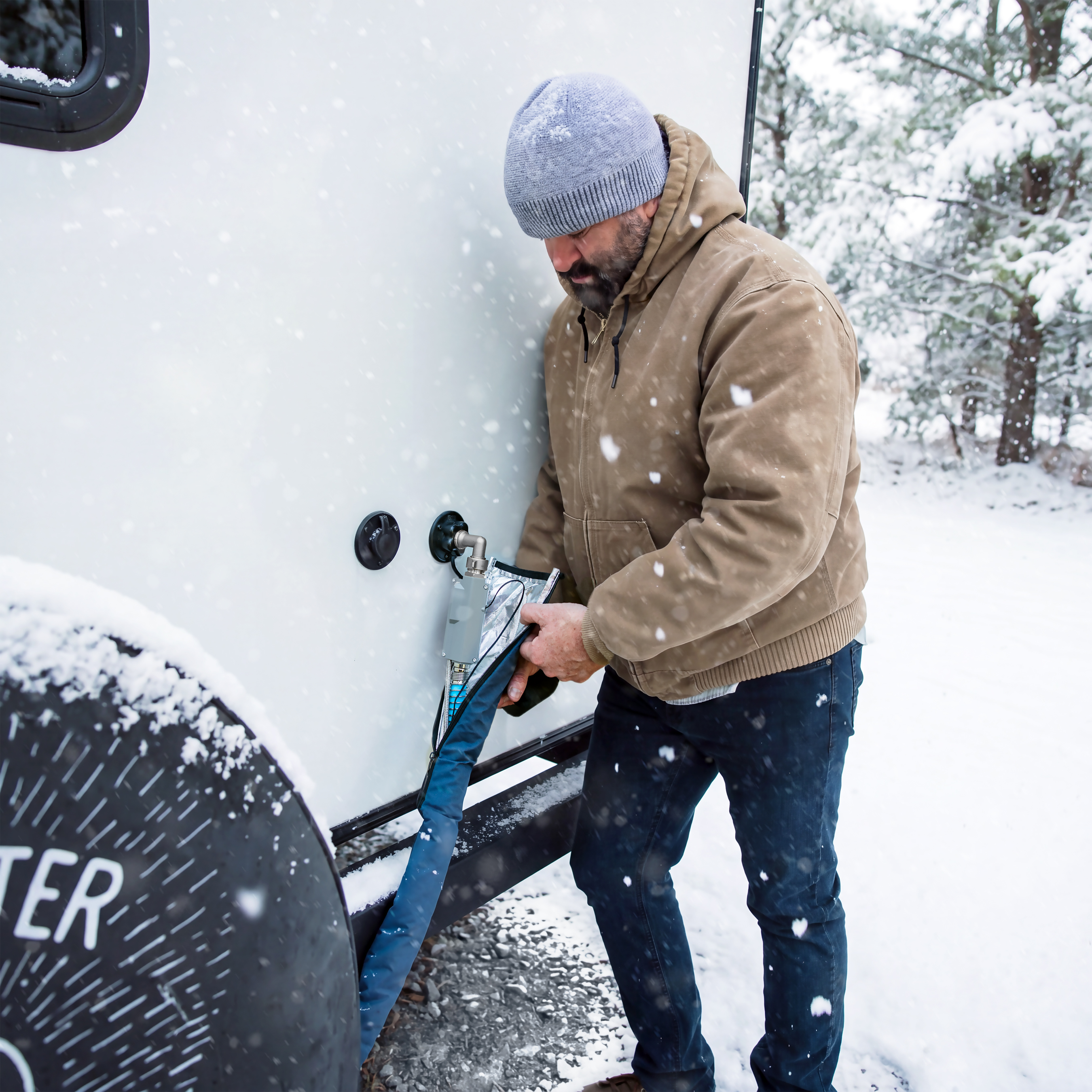 Camco 50' Heated Drinking Water Hose Pro, Camper Essential for RV, Livestock & Outdoor Use, Freeze Protection to -20°F (-28°C), Drinking Safe Water Hose