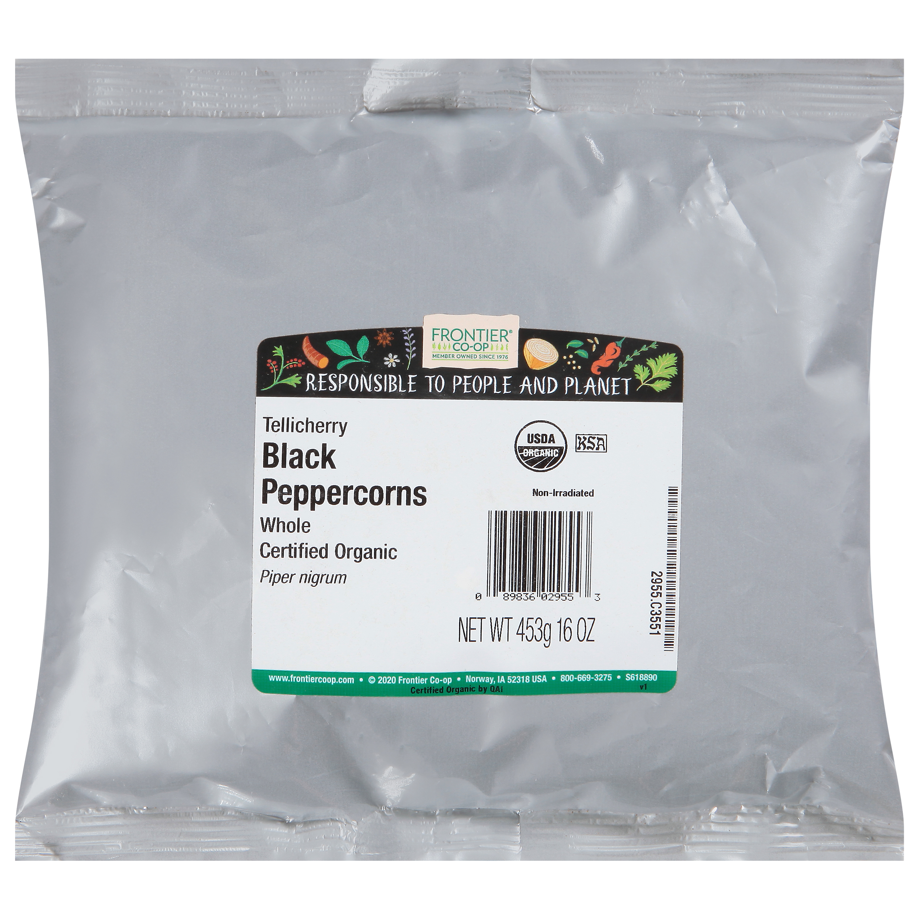 Frontier Co-op Piper Nigrum Whole Tellicherry Black Peppercorns