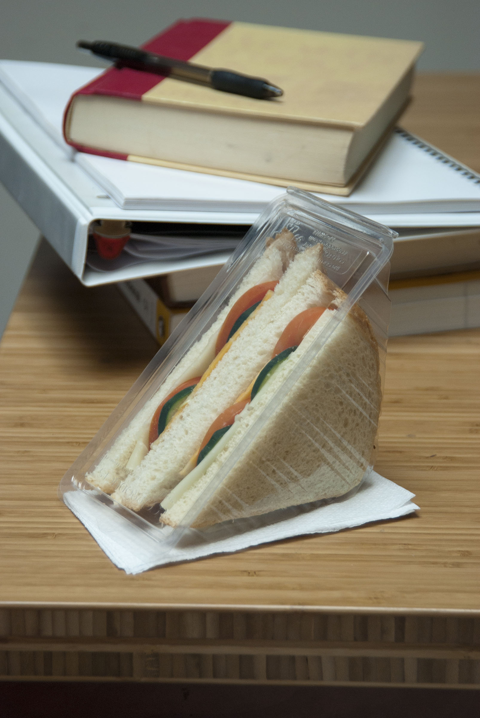 EP-SWH3 Clear SANDWICH WEDGE CONCOMPOSTABLE 500/CS *SO*