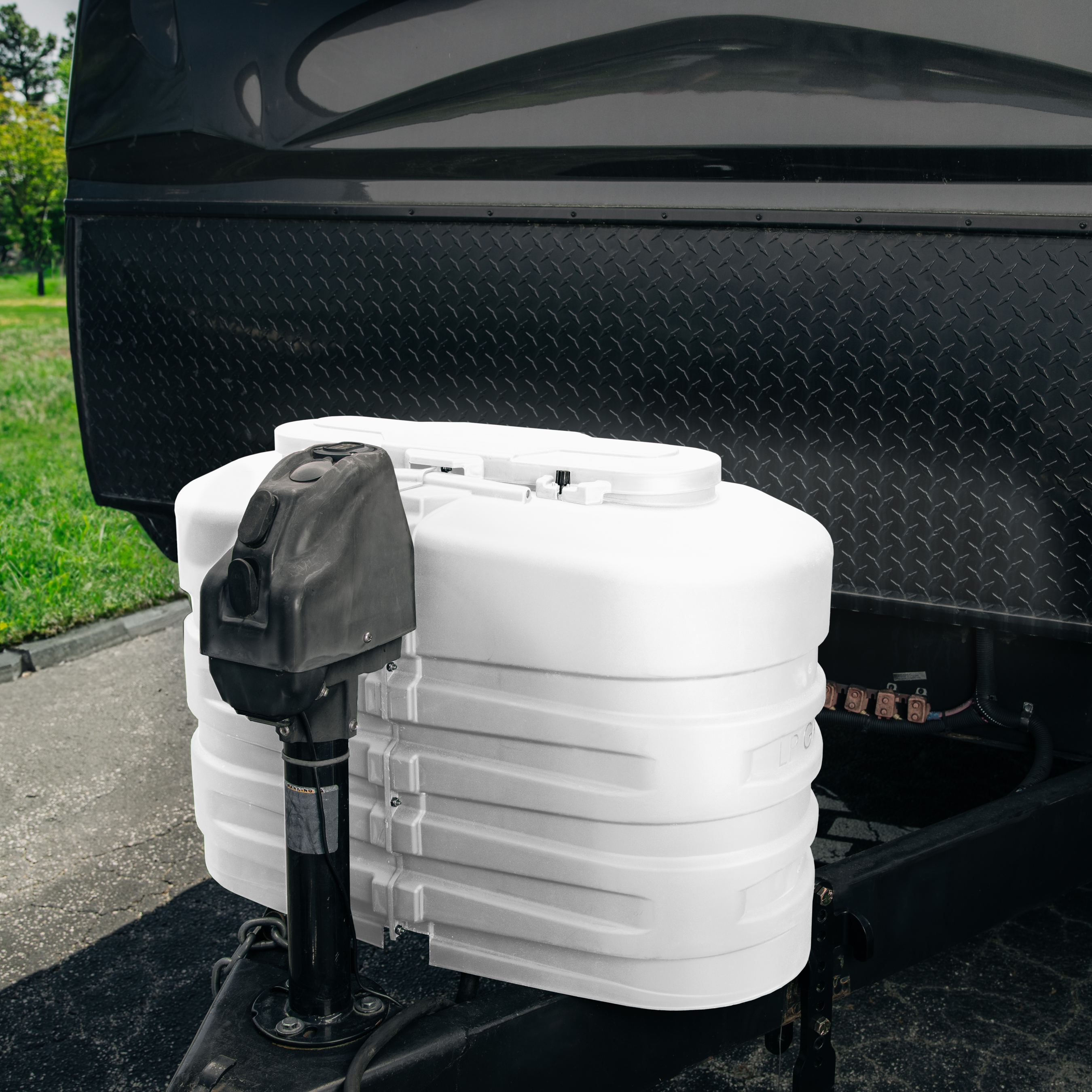 Camco Double RV Propane Tank Cover, 20 lb, White