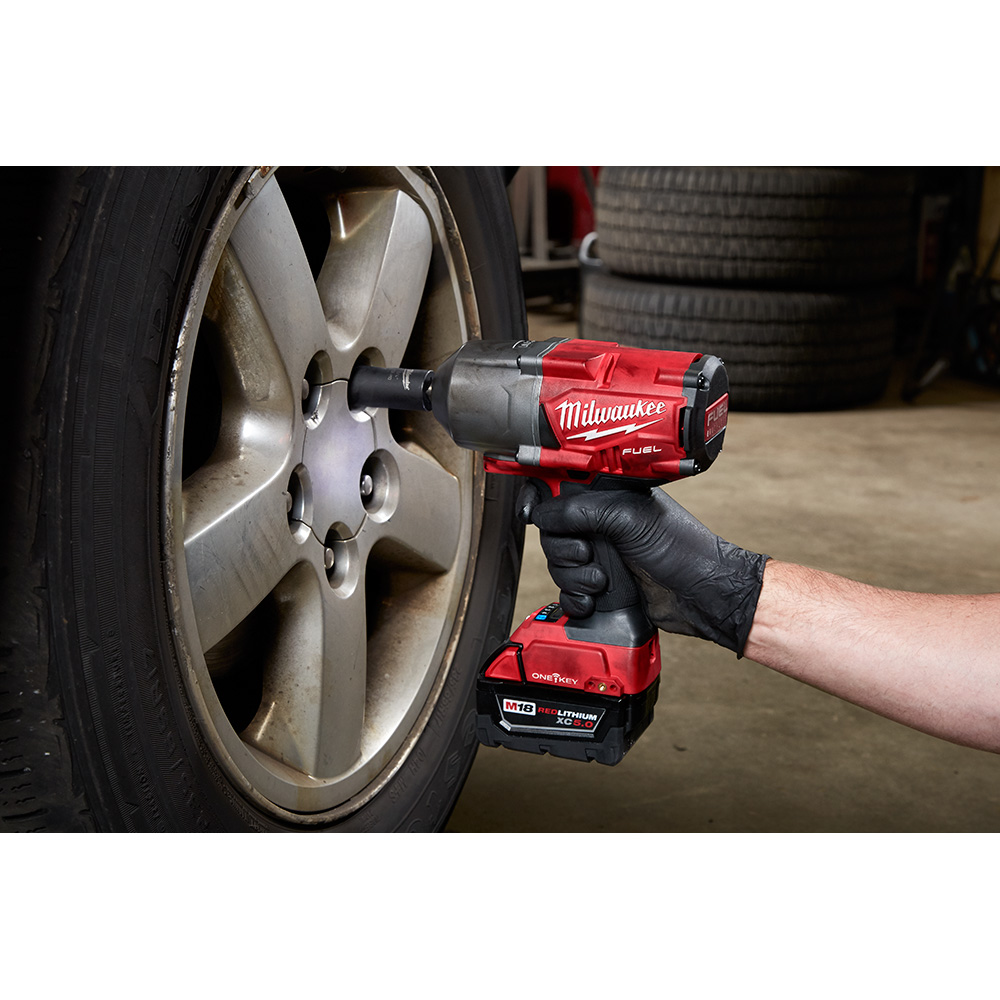 M18 FUEL™ w/ONEKEY™ High Torque Impact Wrench 1/2 in. Friction Ring